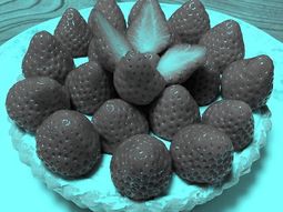 Las frutillas que muchos ven rojas pero que no lo son Las frutillas que muchos ven rojas pero que no lo son