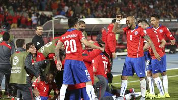 chile vencio a uruguay con polemica y esta en semifinales de la copa chile vencio a uruguay con polemica y esta en semifinales de la copa
