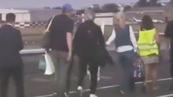 el millonario vuelo privado a punta del este que desato un nuevo escandalo para adorni el millonario vuelo privado a punta del este que desato un nuevo escandalo para adorni