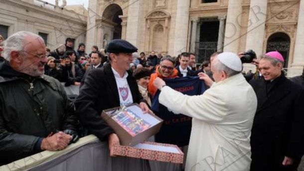 El Papa quiere comprar su metro cuadrado para la vuelta a Boedo