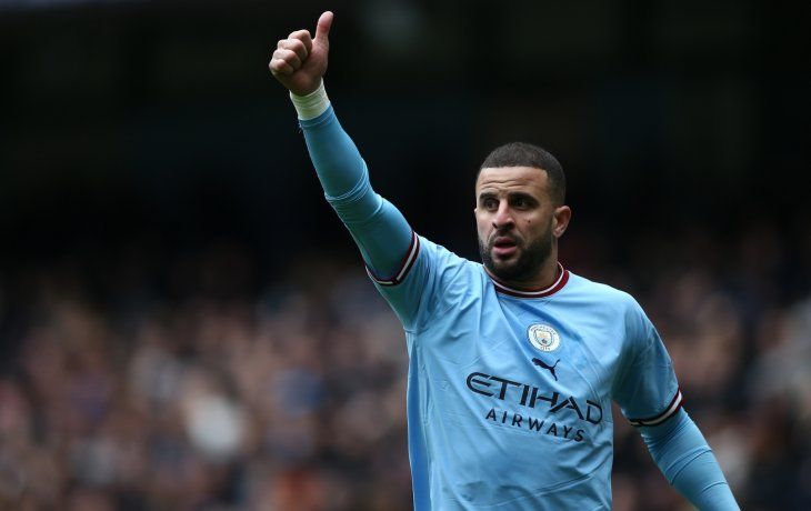 Escándalo en Inglaterra: grabaron borracho a Kyle Walker bajándose los pantalones en un bar