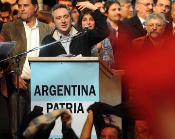 Larroque: Griesa parece el abogado de los fondos buitre