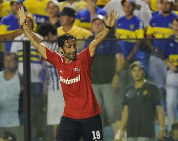 Gallego hace limpieza y deja al Tecla Farías en el banco