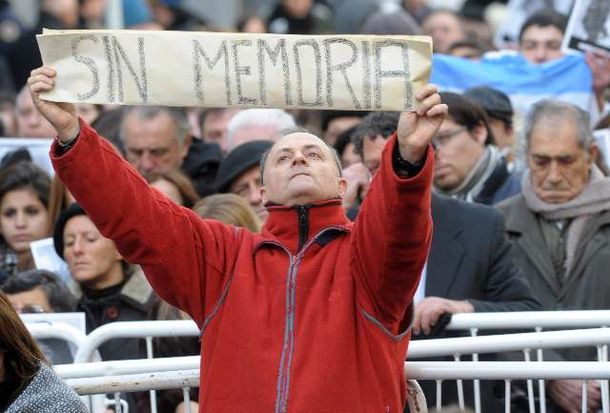 Irán volvió a negar una responsabilidad en el atentado contra la AMIA