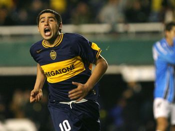 ¿Es una locura? Le ofrecen a Riquelme jugar contra River