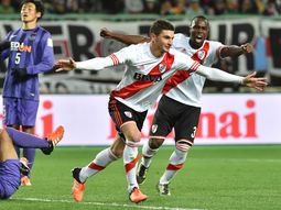 sufriendo, river vencio al sanfrecce y suena con el barcelona en la final sufriendo, river vencio al sanfrecce y suena con el barcelona en la final