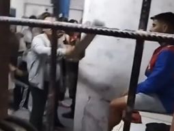 salvaje ataque a un jugador del ascenso: le clavaron una llave en la cabeza salvaje ataque a un jugador del ascenso: le clavaron una llave en la cabeza