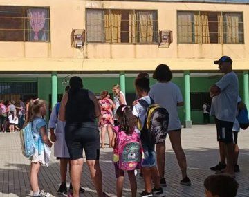 Directores de escuelas podrán suspender las clases por el calor