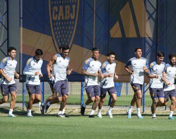Una mala noticia en Boca: el jugador que se perdería el duelo ante Alianza Lima