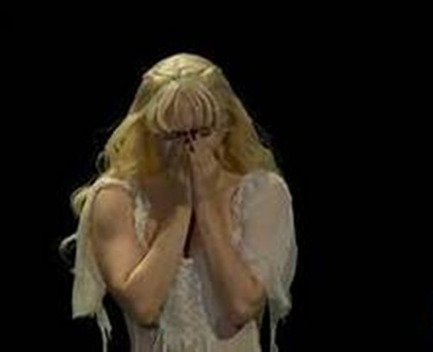 Lady Gaga se emocionó hasta las lágrimas frente a una multitud de más de dos millones de personas en Brasil