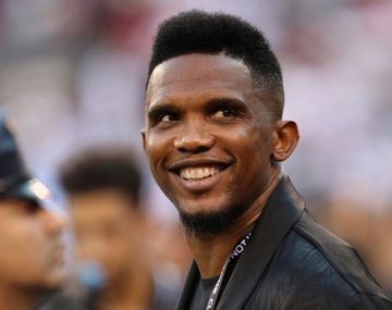 Acusan a Samuel Etoo de excluir a un jugador que podría superarlo como máximo goleador 