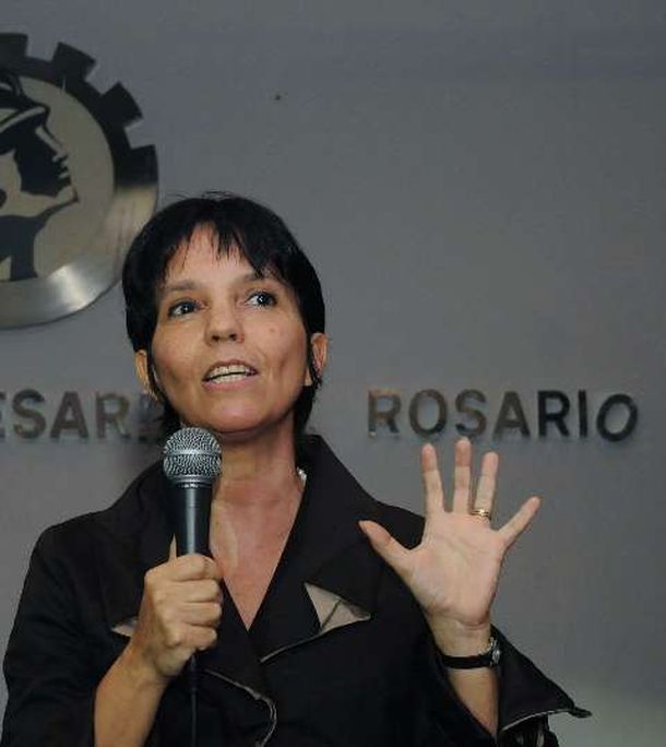 Analizan pesificar los mercados a futuro de granos y de divisas