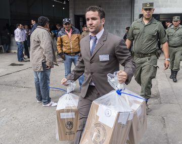Anularon los comicios de Tucumán