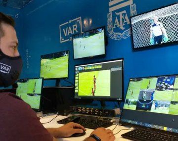 Debuta el VAR en el fútbol argentino: cómo y cuándo se usará