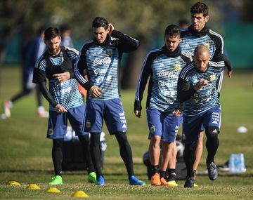 ¿Quiénes serán titulares? Los números de las camisetas de la Selección