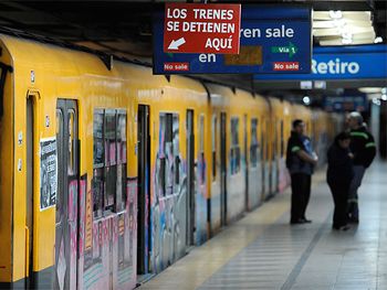 El macrismo pidió una reunión con Randazzo por el transporte