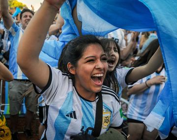 Decreto: será feriado el día del partido Argentina-Países Bajos