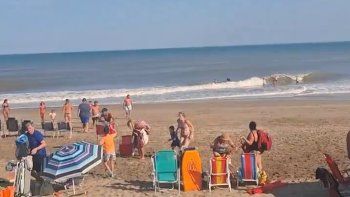 cuando el mar sorprende: el antecedente historico de la ?ola gigante? que sacudio mar del plata cuando el mar sorprende: el antecedente historico de la ?ola gigante? que sacudio mar del plata