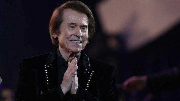 Raphael agotó el Gran Rex y suma una nueva fecha en Buenos Aires
