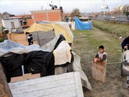 desmontan el asentamiento villa nylon desmontan el asentamiento villa nylon