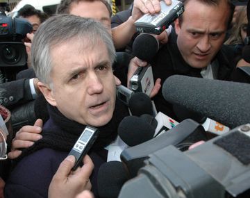 Piden la inmediata detención de Grassi: temen que escape