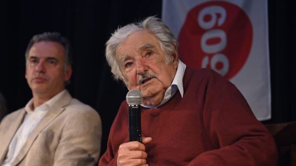 El expresidente José Mujica defendió a Yamandú Orsi tras la denuncia en su contra y admitió el impacto a nivel electoral.&nbsp;