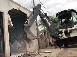 Demolieron un búnker narco en Ingeniero Budge Demolieron un búnker narco en Ingeniero Budge