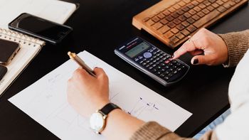 cinco claves de la rebaja del irpf y iass aprobada por el parlamento cinco claves de la rebaja del irpf y iass aprobada por el parlamento