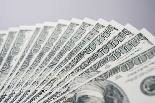 El dólar volvió a subir.