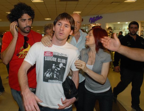 Messi llegó al país y se suma a la Selección en Ezeiza