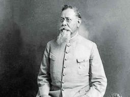 Venustiano Carranza desconoce a Huerta como encargado del Poder Ejecutivo en 1912. Venustiano Carranza desconoce a Huerta como encargado del Poder Ejecutivo en 1912.