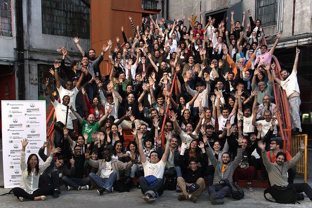 Hackers invitan a un megaencuentro sobre medios en Buenos Aires