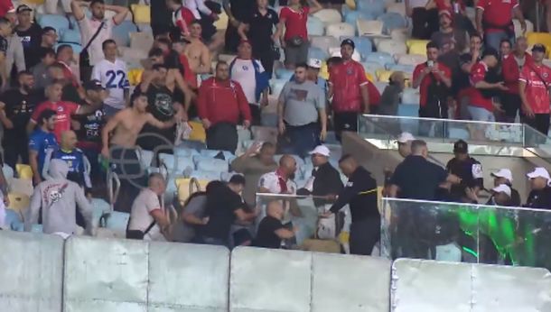 Caos en el Maracaná: la gente de Argentinos fue reprimida por la policía