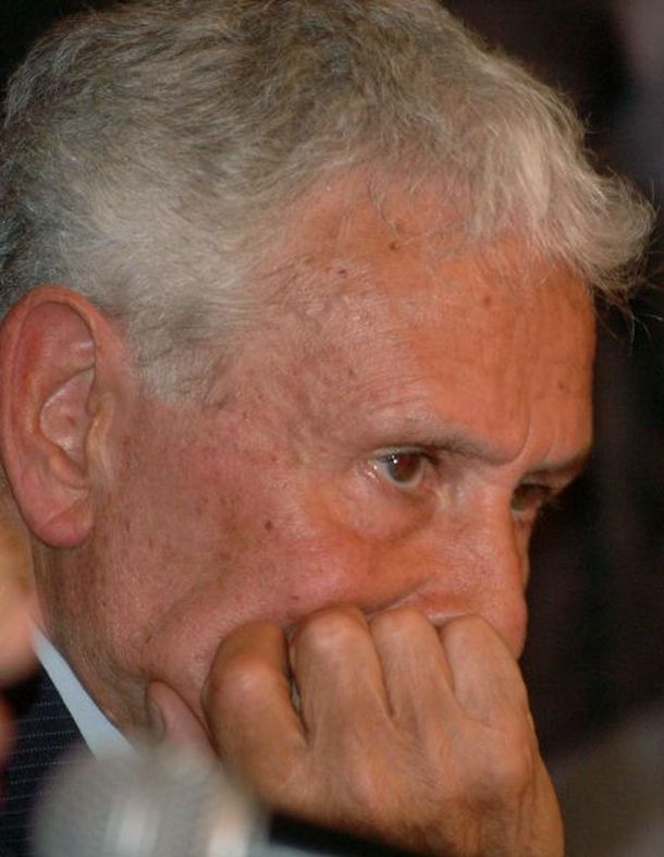 Miguel Osvaldo Etchecolatz