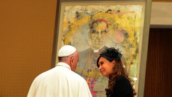 video: asi fue la reunion entre cfk y el papa francisco video: asi fue la reunion entre cfk y el papa francisco