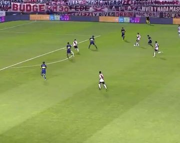 Así partía el pase para Rafael Santos Borré