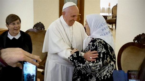 Hebe difundió una carta que le envió el papa Francisco