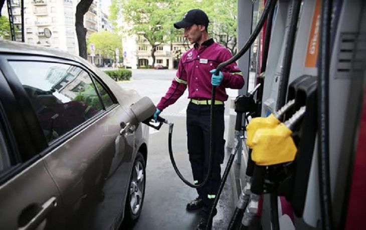 Insólito: a 11 horas del anuncio, marcha atrás con el congelamiento de precios en naftas