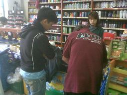 la afip detecto trabajo en negro en supermercados chinos la afip detecto trabajo en negro en supermercados chinos