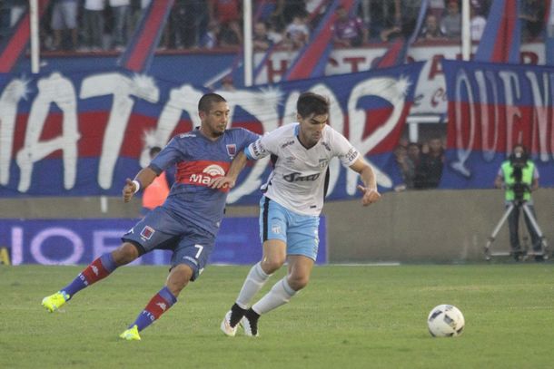 Tigre se hizo fuerte como local y aplastó a Atlético Tucumán