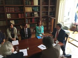 echegaray: solo queremos cobrar el dinero de la evasion echegaray: solo queremos cobrar el dinero de la evasion