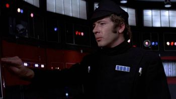 Peter Summer fue parte del elenco original Peter Summer fue parte del elenco original