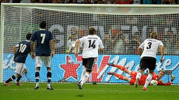 messi erro su segundo penal en la seleccion messi erro su segundo penal en la seleccion