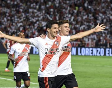 Nacho Fernández celebra su gol