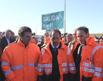 Scioli suma otro apoyo de peso a su campaña: Bruera se sube a su ola naranja