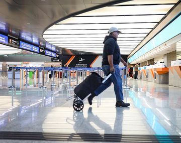 El paro general afecta a los aeropuertos
