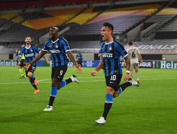 El Sevilla de Banega, Ocampos y el Mudo Vázquez es campeón de la Europa League