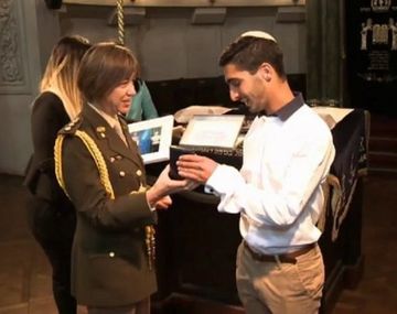 La primera generala del Ejército