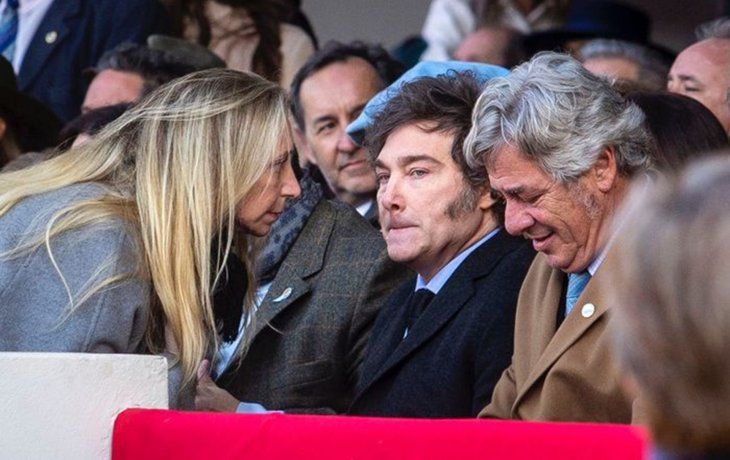 Karina y Javier Milei.