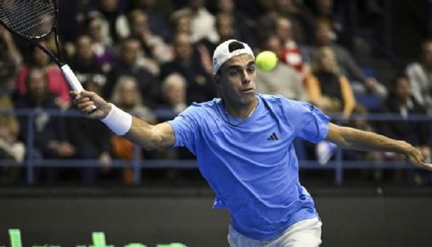 Argentina iguala 1 a 1 con Finlandia tras el triunfo de Cerúndolo